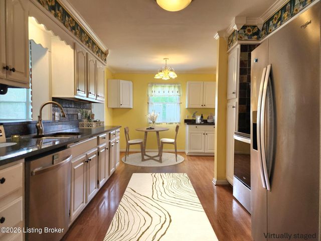 2109 Gateway Ct, Jeffersontown, KY 40299