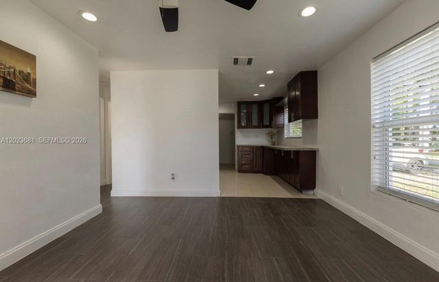 5771 SW 38th Ct, Davie, FL 33314