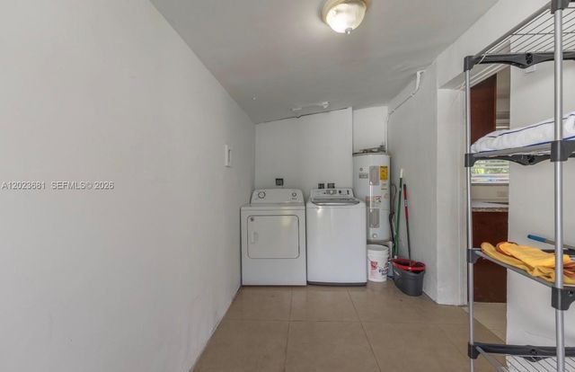 5771 SW 38th Ct, Davie, FL 33314