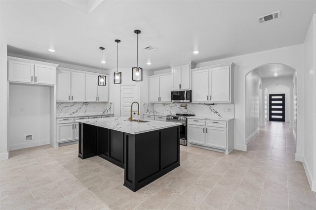 2319 Roosevelt Avenue, Fort Worth, TX 76164