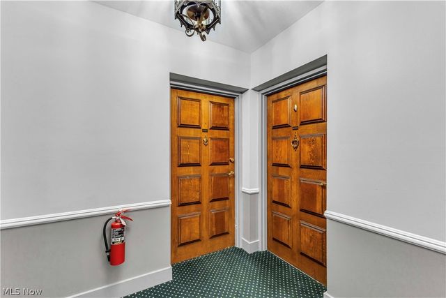 3167 Linden Road 201, Rocky River, OH 44116