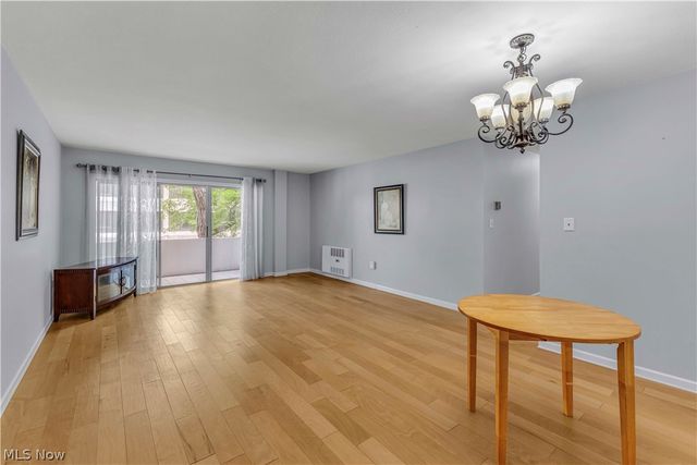 3167 Linden Road 201, Rocky River, OH 44116