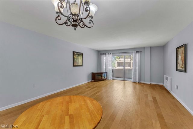 3167 Linden Road 201, Rocky River, OH 44116