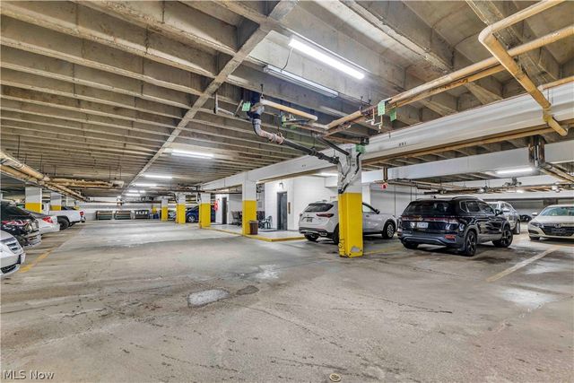 3167 Linden Road 201, Rocky River, OH 44116