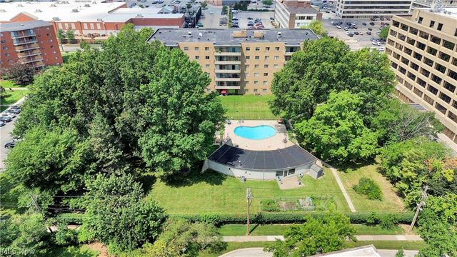 3167 Linden Road 201, Rocky River, OH 44116