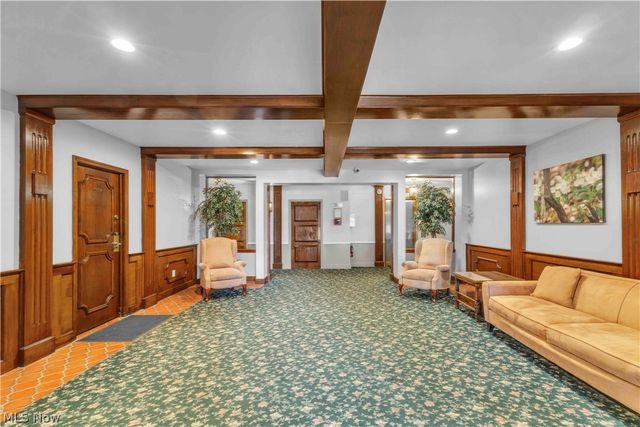 3167 Linden Road 201, Rocky River, OH 44116