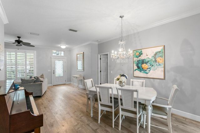 10111 KINGSBRIDGE AVENUE, Tampa, FL 33626