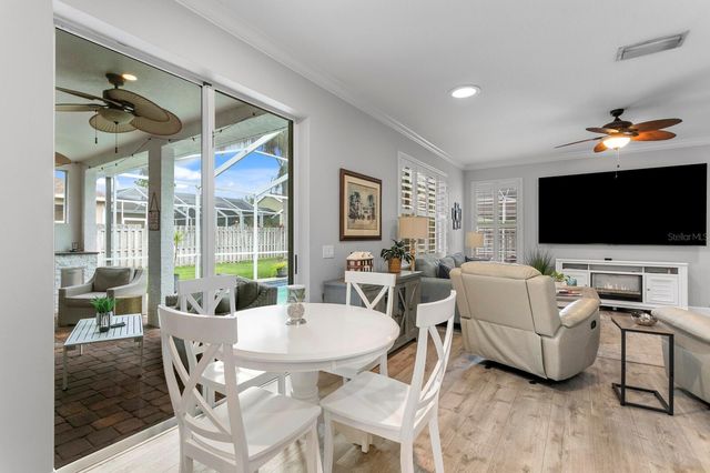 10111 KINGSBRIDGE AVENUE, Tampa, FL 33626