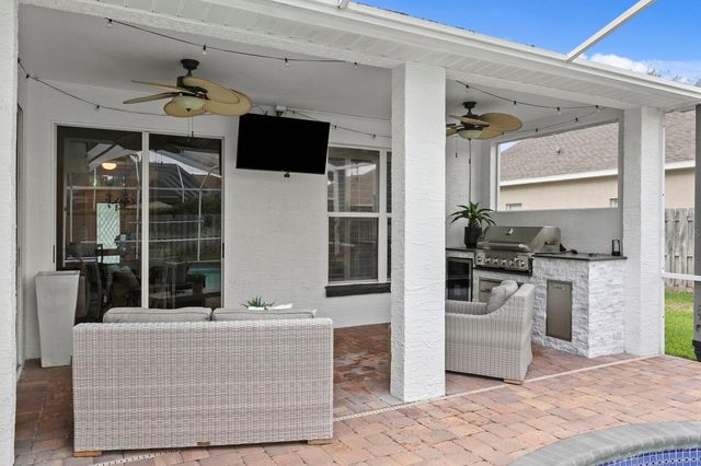 10111 KINGSBRIDGE AVENUE, Tampa, FL 33626