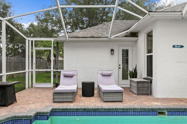 10111 KINGSBRIDGE AVENUE, Tampa, FL 33626