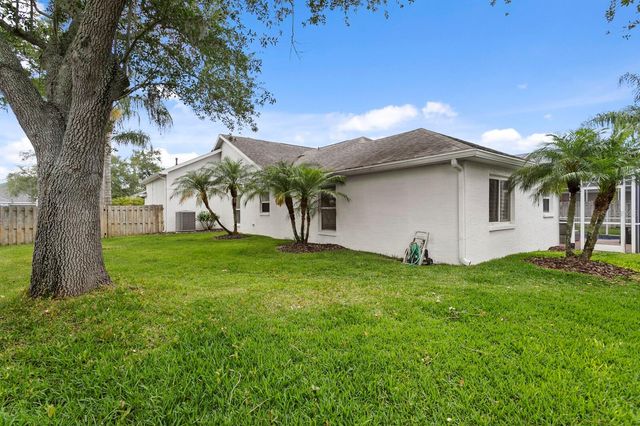 10111 KINGSBRIDGE AVENUE, Tampa, FL 33626