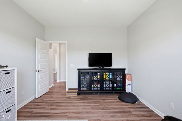 5423 Peachtree Road, Zionsville, IN 46077
