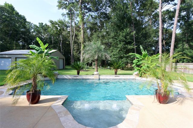 19337 Riverwalk Drive, Porter, TX 77365