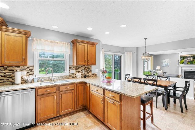 12905 Chartreuse Drive, Dewitt, MI 48820