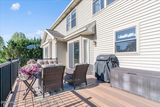 12905 Chartreuse Drive, Dewitt, MI 48820