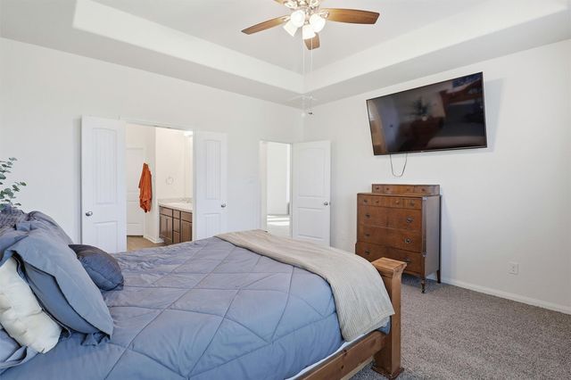 211 White Wing Lane, Sealy, TX 77474