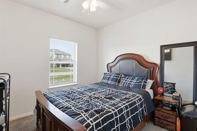 211 White Wing Lane, Sealy, TX 77474