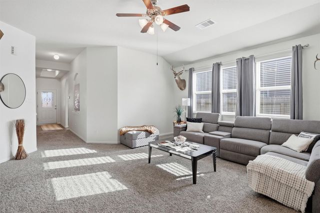 211 White Wing Lane, Sealy, TX 77474