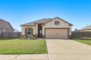 211 White Wing Lane, Sealy, TX 77474