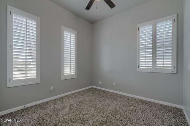 952 ROTHBURY Street, El Paso, TX 79928