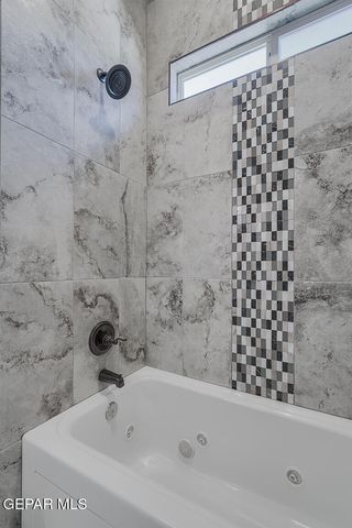 952 ROTHBURY Street, El Paso, TX 79928