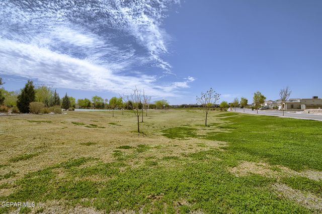 952 ROTHBURY Street, El Paso, TX 79928