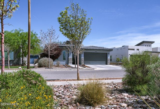 952 ROTHBURY Street, El Paso, TX 79928