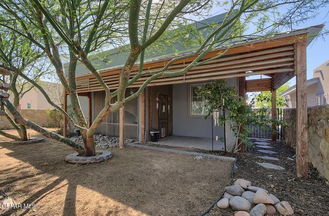 952 ROTHBURY Street, El Paso, TX 79928