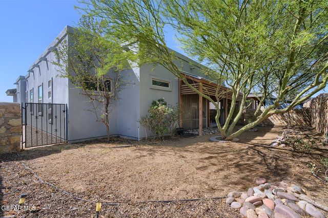 952 ROTHBURY Street, El Paso, TX 79928