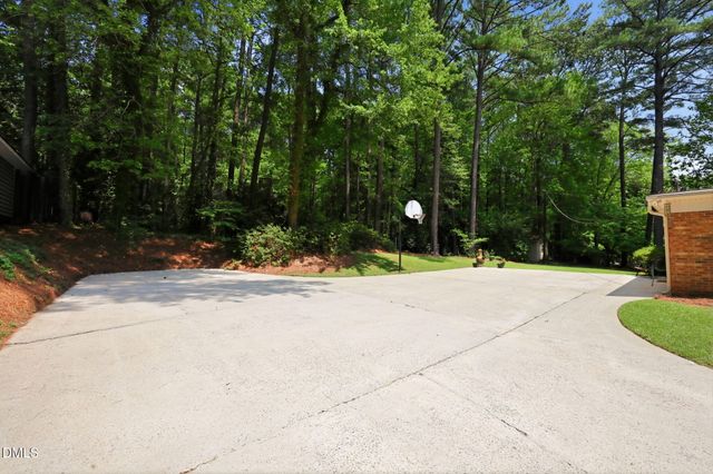 1508 Lord Ashley Drive, Sanford, NC 27330
