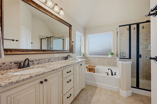 3655 Rosewood Drive, Denison, TX 75020