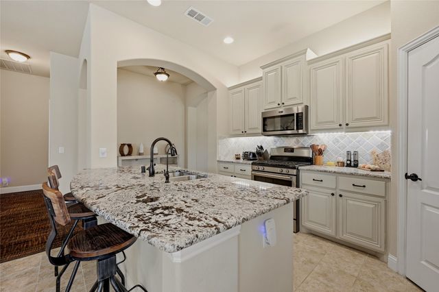 3655 Rosewood Drive, Denison, TX 75020