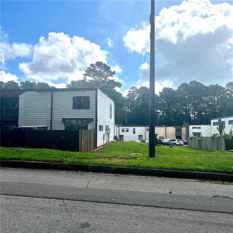 5914 Sutcliff Square, Lithonia, GA 30058