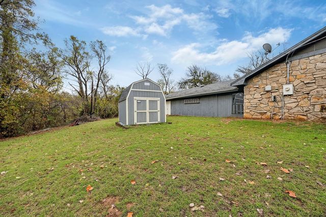 309 Jean Court, Springtown, TX 76082