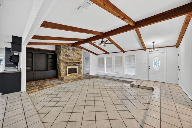 309 Jean Court, Springtown, TX 76082