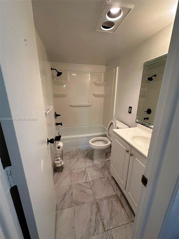 2571 Aragon Blvd 317, Sunrise, FL 33322
