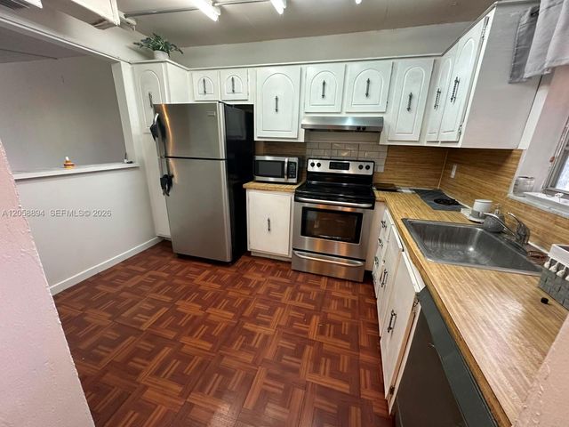 2571 Aragon Blvd 317, Sunrise, FL 33322
