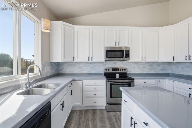 7199 Quiet Pond Place, Colorado Springs, CO 80923