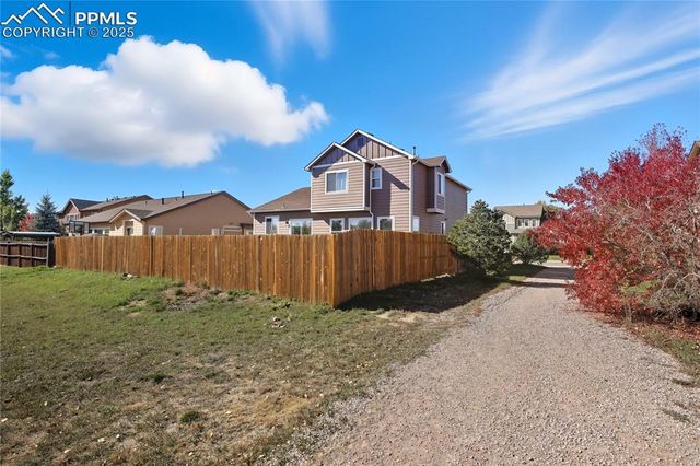 7199 Quiet Pond Place, Colorado Springs, CO 80923