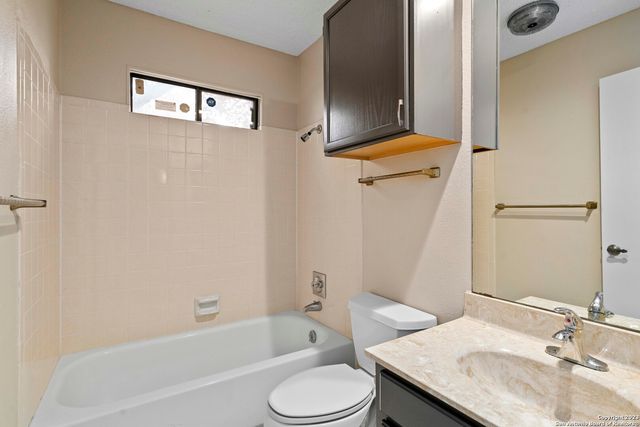 2314 Wilderness Hill, San Antonio, TX 78231