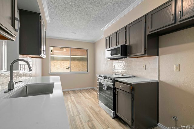 2314 Wilderness Hill, San Antonio, TX 78231