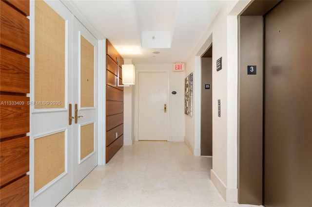 1660 W Glencoe St 302, Coconut Grove, FL 33133