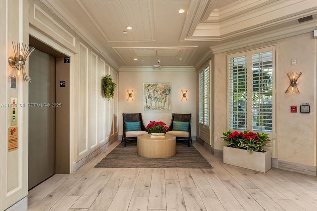 1660 W Glencoe St 302, Coconut Grove, FL 33133