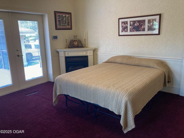 538 N Moffet Avenue, Joplin, MO 64801