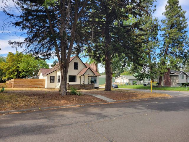6423 N Washington St, Spokane, WA 99208