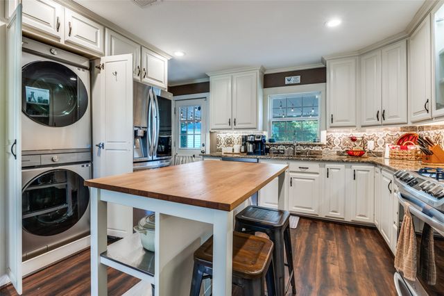 2601 Murphy Drive, Bedford, TX 76021