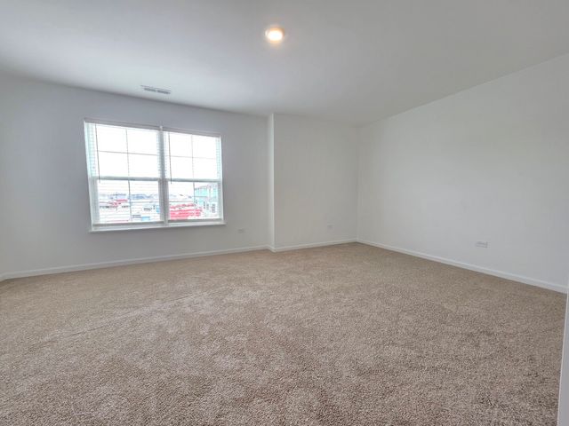 458 Hathaway Lane, Oswego, IL 60543