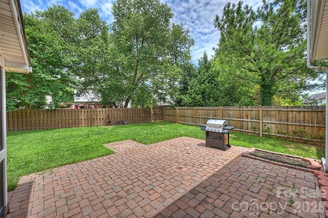 6311 Tunston Lane, Charlotte, NC 28269