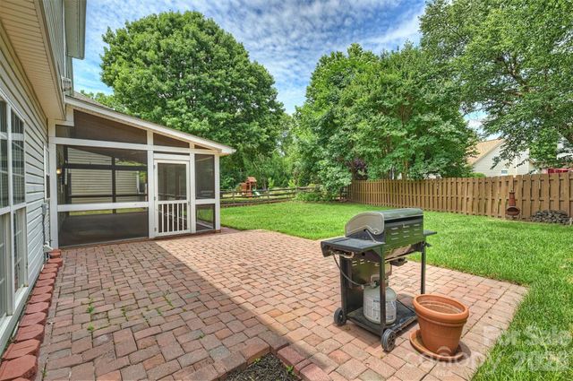 6311 Tunston Lane, Charlotte, NC 28269