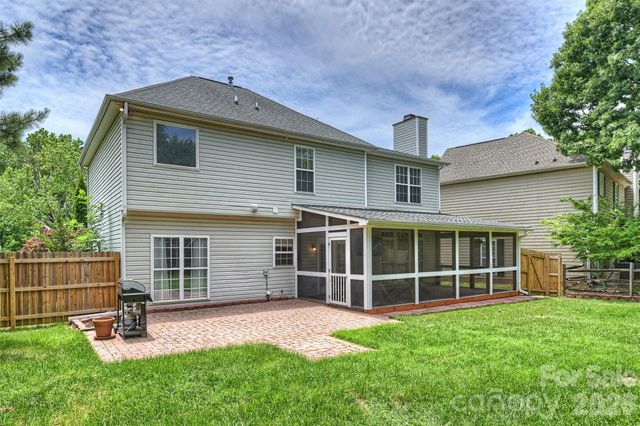 6311 Tunston Lane, Charlotte, NC 28269